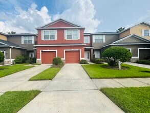 Building Photo - 2832 Adelaide Ct