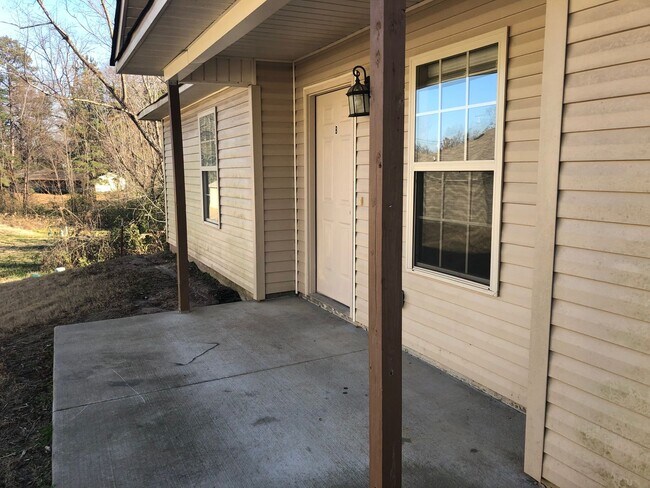 Building Photo - TG-4008 N. 54&#39;TH