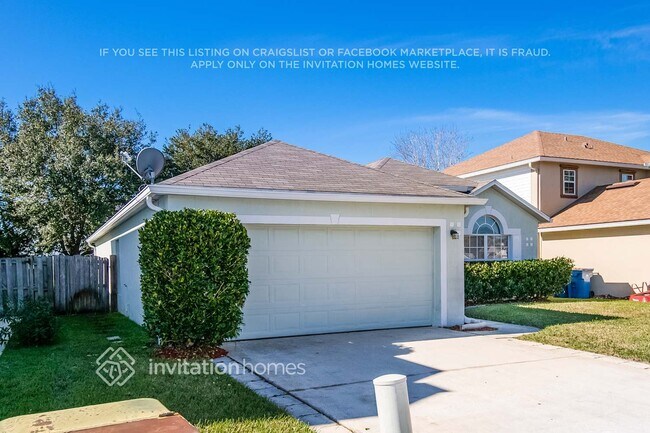 Foto del edificio - 62 Reeding Ridge Dr W