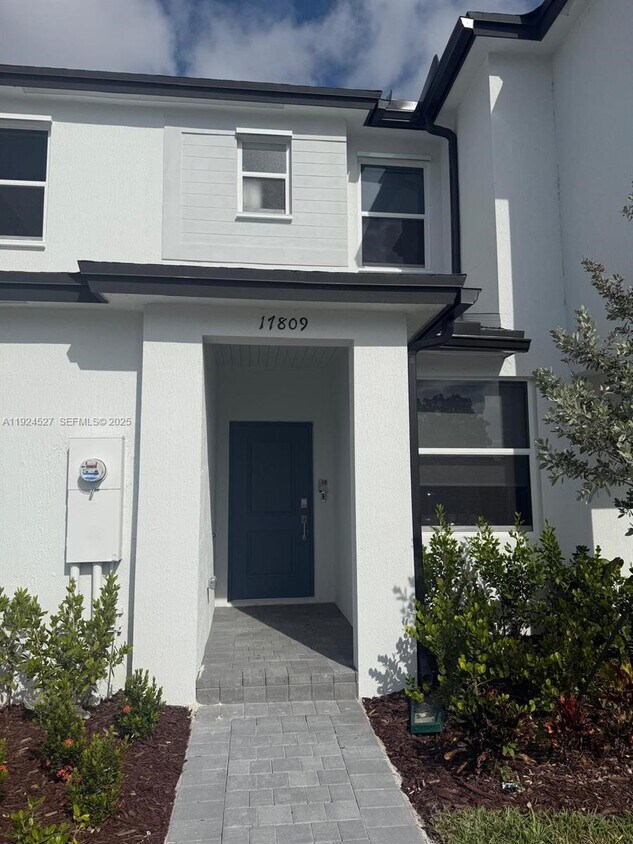 Foto principal - 17809 SW 356th St