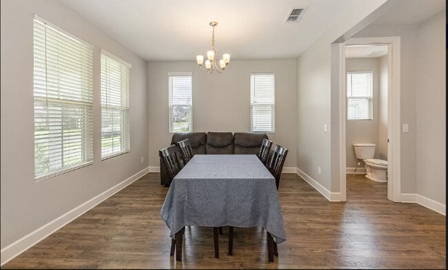 Foto del edificio - 106 Durham Ln
