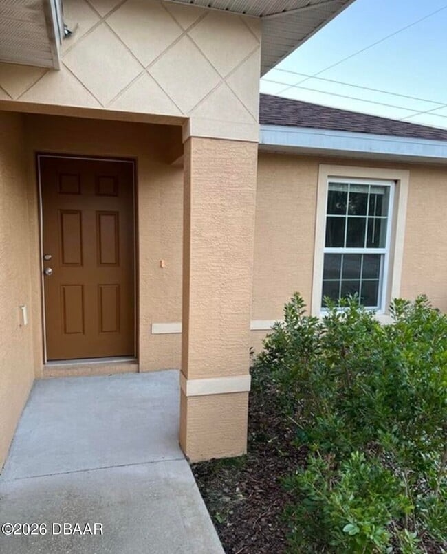 Building Photo - 2 Sebastian Ct