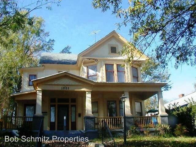 Primary Photo - 1005 N Buchanan Blvd