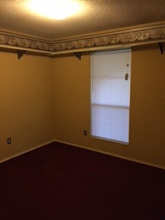 Building Photo - 1813 Covington Pl