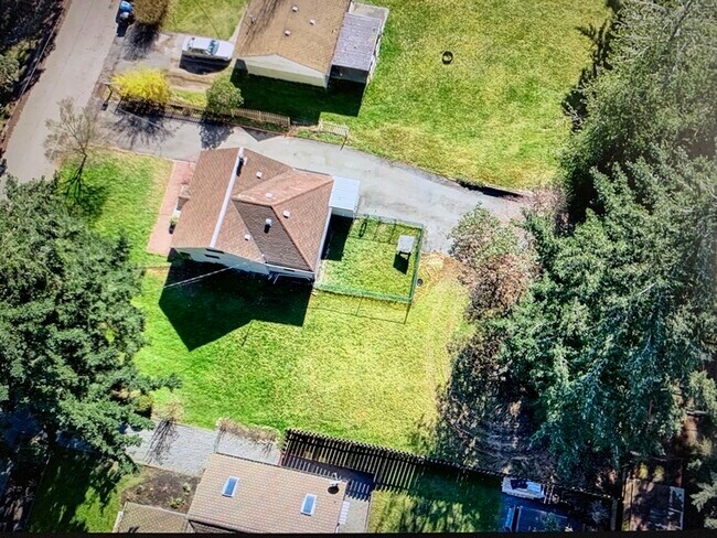 Foto del edificio - 19151 7th Ave NE