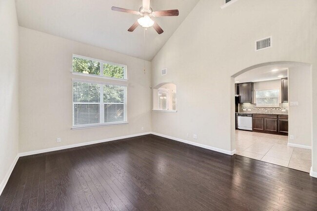 Building Photo - 1508 Sugarberry Ln