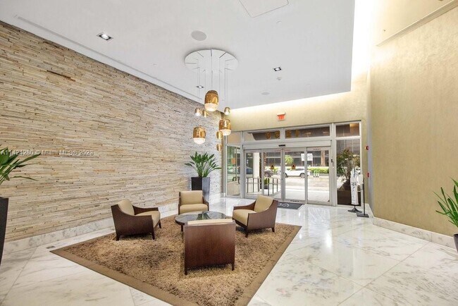 Lobby - 1250 S Miami Ave