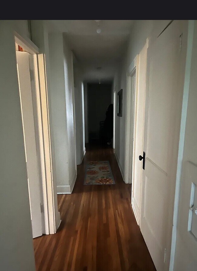 Foto del edificio - 715 10th Ave SE