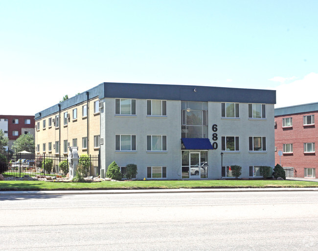 Building Photo - Off Broadway Flats