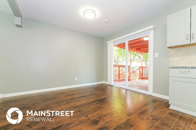 Foto del edificio - 404 SW Keystone Ct