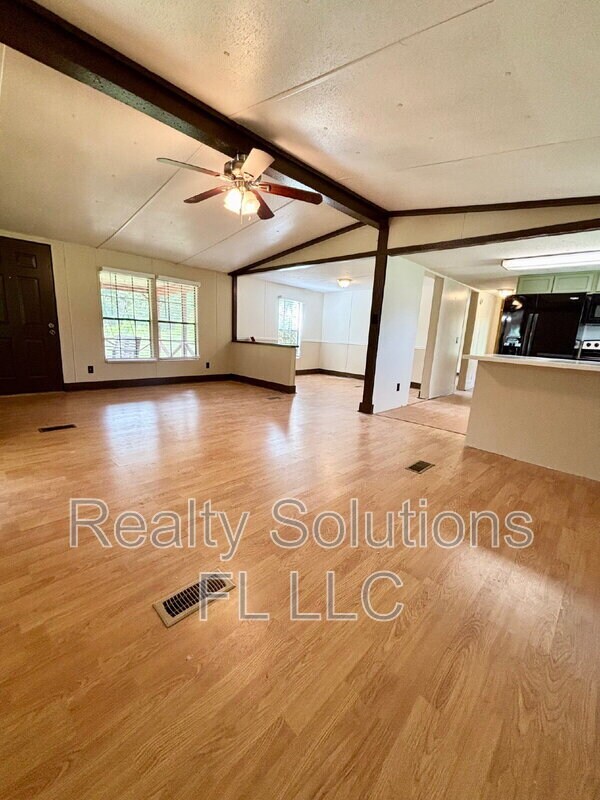 Building Photo - 15518 Lake Apopka Rd