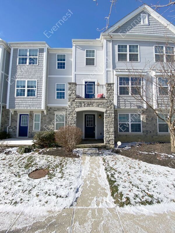 Building Photo - 1423 Bloomington Blvd