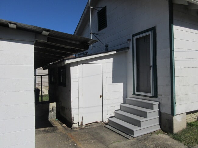 Foto del edificio - 918 Mehle St