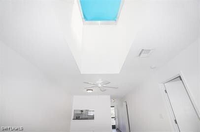 Foto del edificio - 5361 Treetops Dr