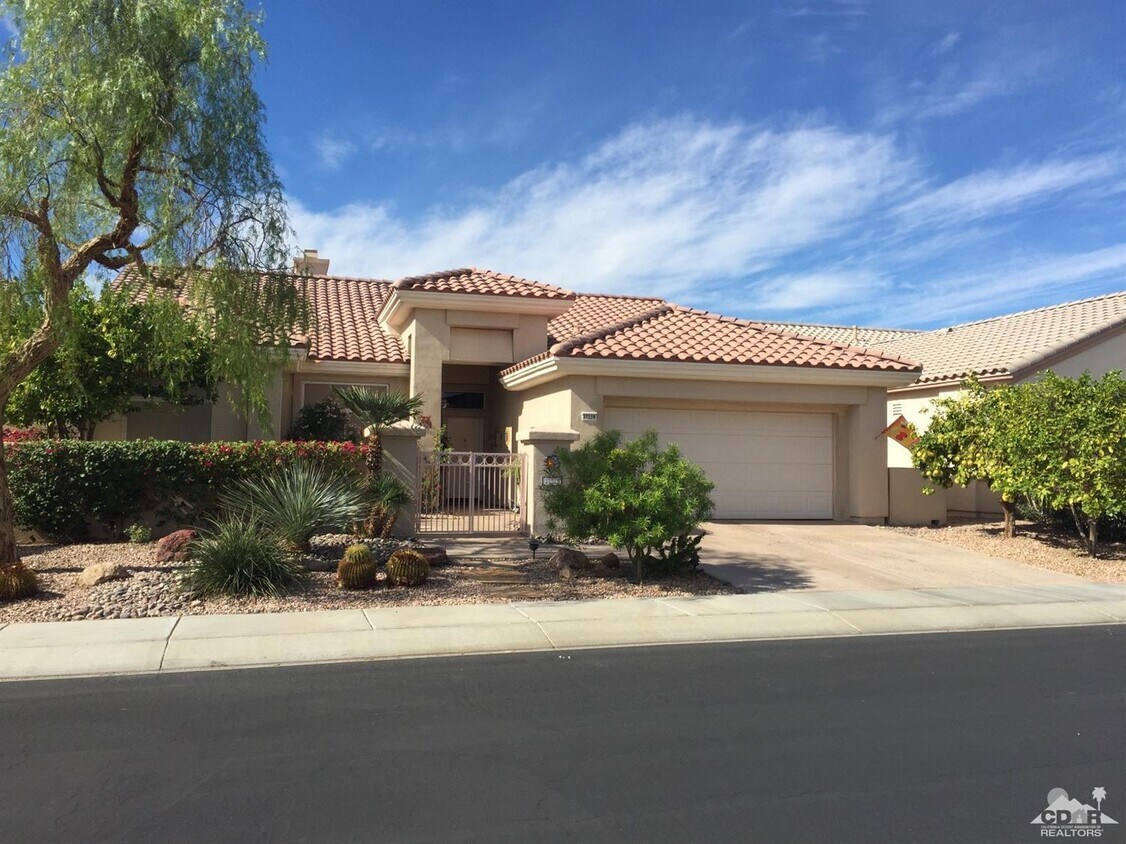 Foto principal - 37339 Skycrest Rd