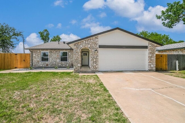 Building Photo - 1606 Normeadows Cir