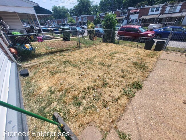 Building Photo - 3 br, 1 bath House - 352 Bigley Ave