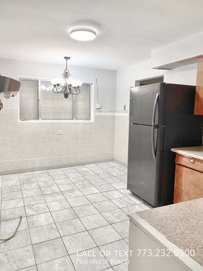 Building Photo - Rehabbed 2 bed 1 bath House for Rent in Ca...