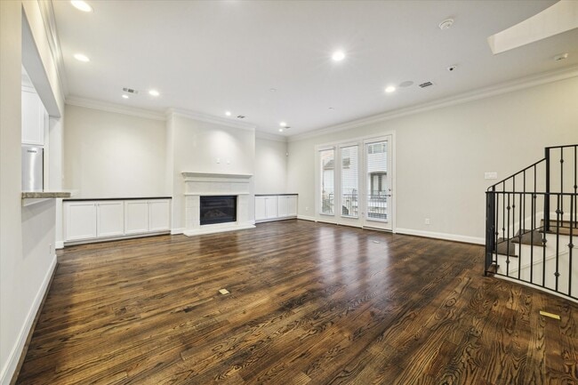 Foto del edificio - 6008 Park Cir Dr