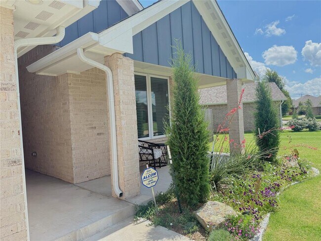 Foto del edificio - 6109 NW 158th St