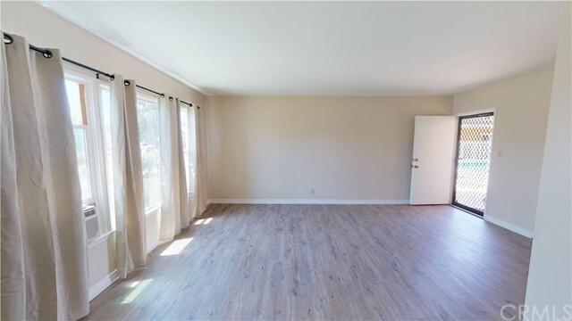 Building Photo - 1124 S Lemon St