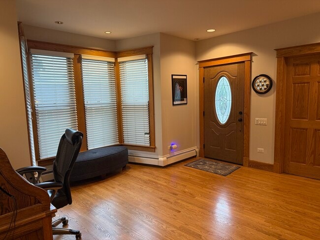 Foto del edificio - 110 Appley Ave