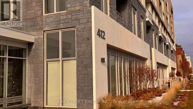 Building Photo - 412 Silver Maple Rd