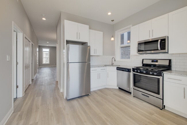 Foto del edificio - 1536 N Talman Ave