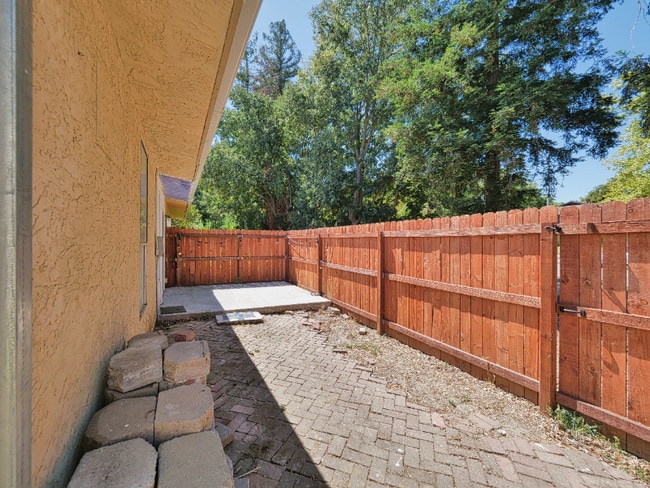 Foto del edificio - 1937 Gauguin Pl