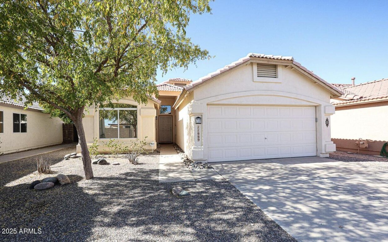 Primary Photo - 11669 W Pine Mountain Ct
