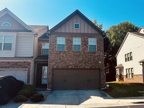 Building Photo - 2214 Spicy Pine Ln