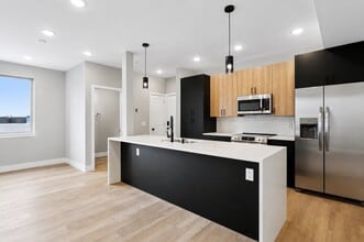 Building Photo - 1314 N Marston St