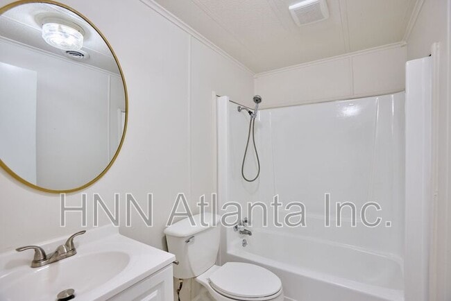 Photo - 2555 Lloyd Rd Apartment