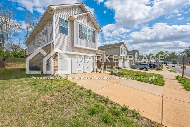 Foto del edificio - 3228 Spool Ln SW