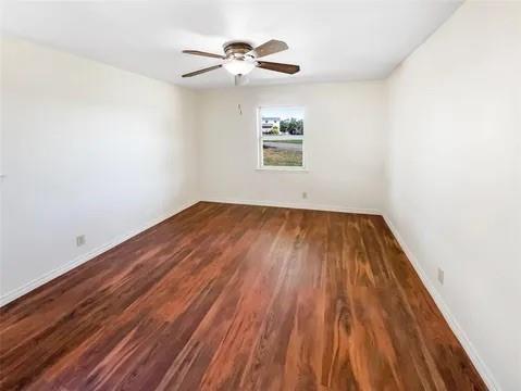 Foto del edificio - 609 W Cedar St