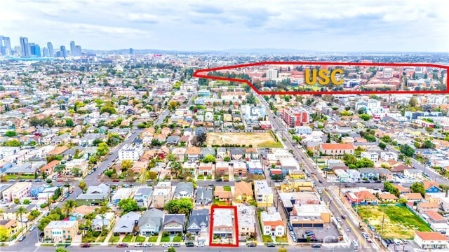 Foto del edificio - 3102 Kenwood Ave