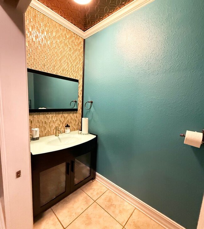 Foto del edificio - 1508 Crescent Hills Dr