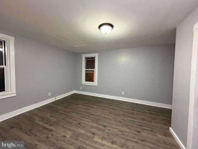 Foto del edificio - 144 Washington St