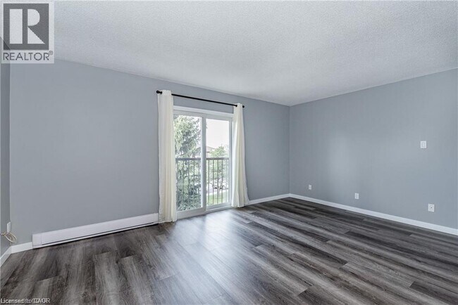 Building Photo - 331 Northlake Dr