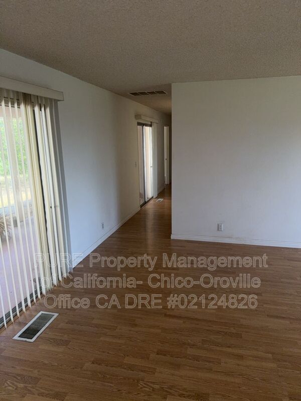Foto del edificio - 84 Valley View Dr
