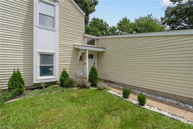 Building Photo - 3852 Danville Ct
