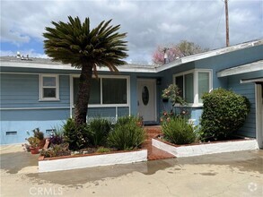 Building Photo - 6629 Melba Ave