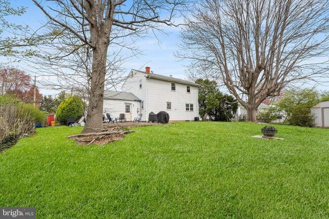 Foto del edificio - 80 Nancy Ln