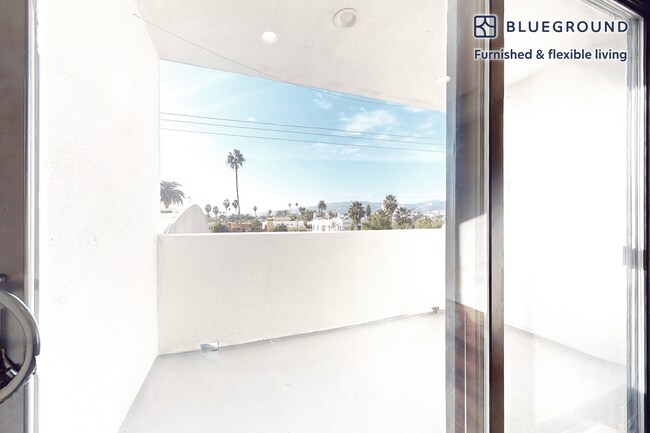 Foto del edificio - 807 N Hudson Ave