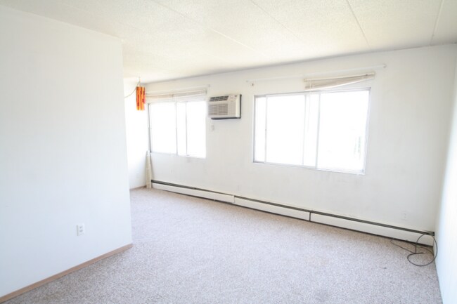 Foto del edificio - 28 8th St NE