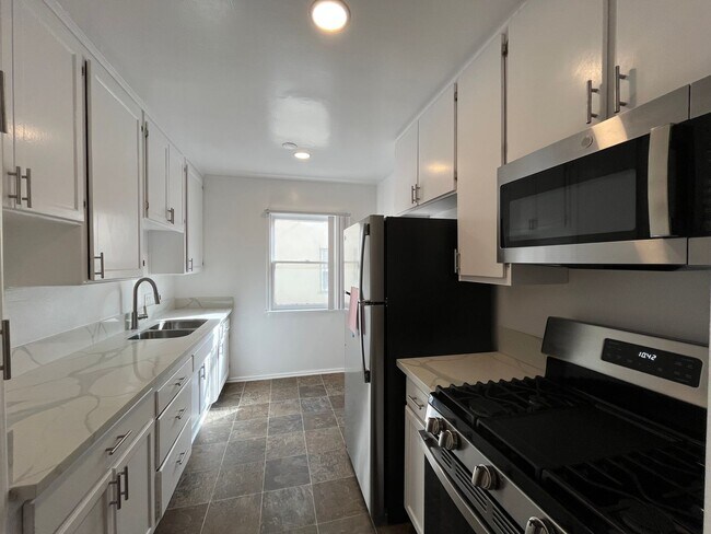 Foto del interior - 7056 Lanewood Ave