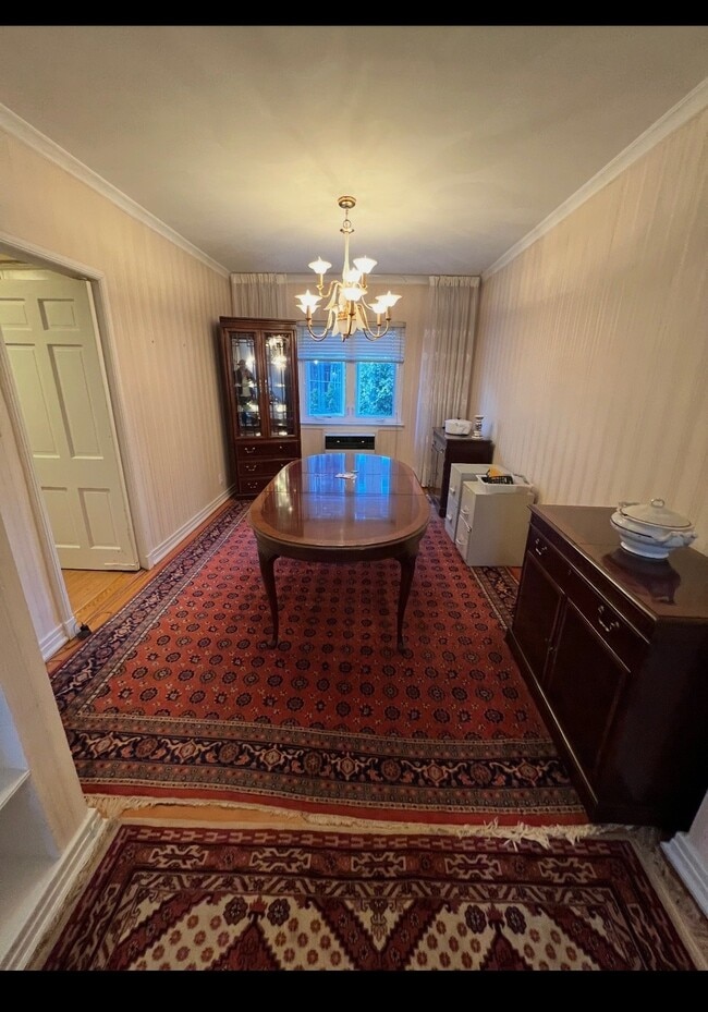 Foto del edificio - 105-37 65th Rd