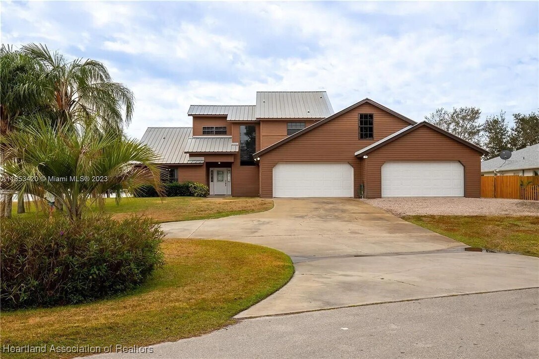 Foto principal - 3116 Tanglewylde Ave