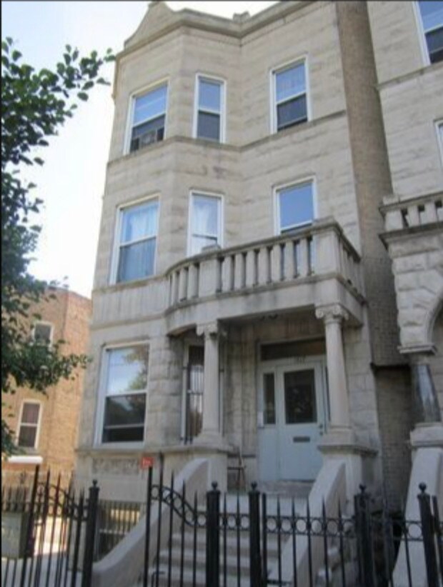 Foto principal - 1517 N California Ave