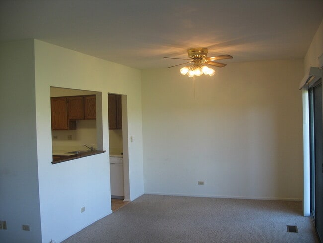 Building Photo - 106 Windwood Ct